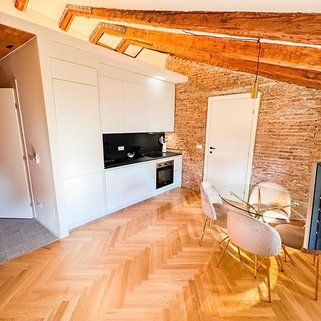 Trieste Boulevard Apartments Eksteriør bilde